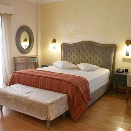 Villa Orion Hotel Athens Exterior photo